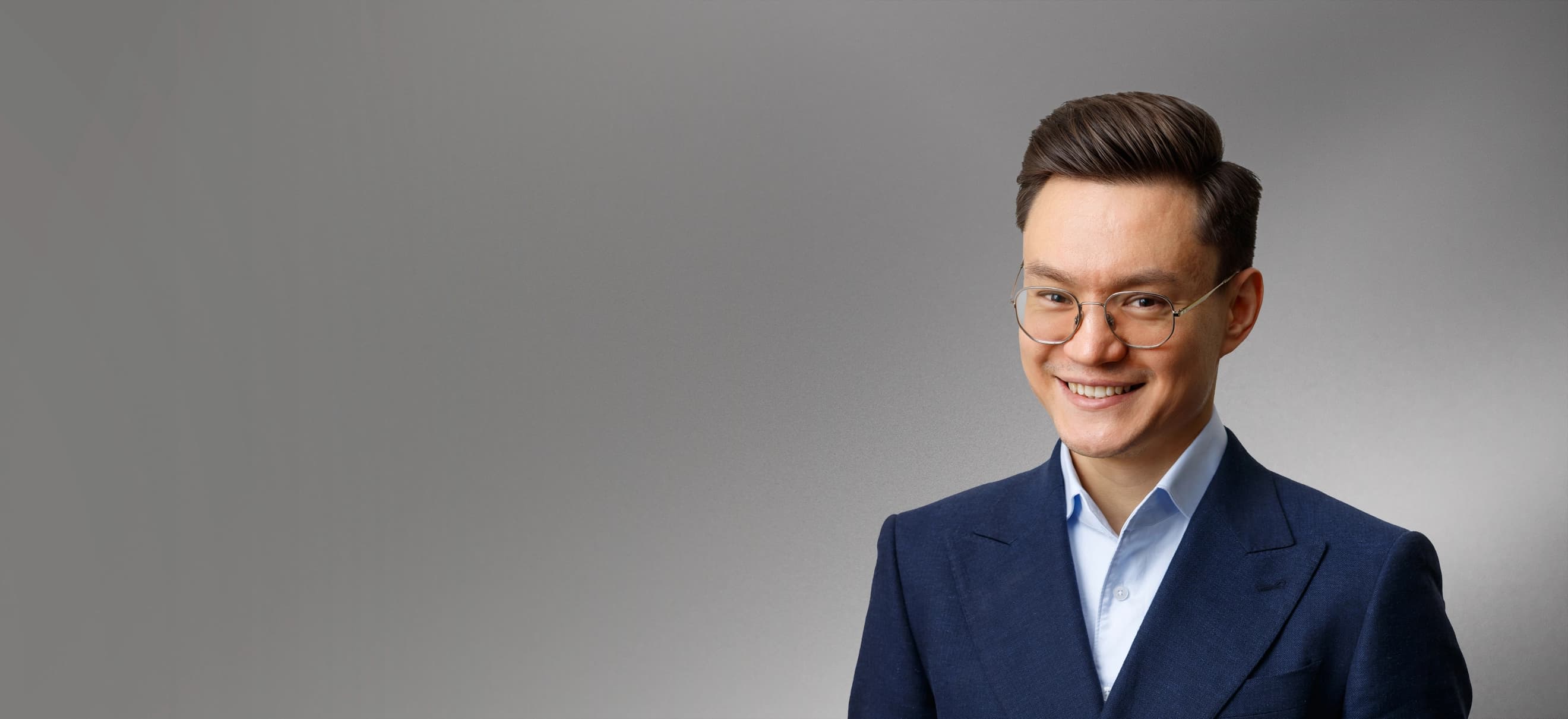 阿尔图尔·哈利科夫